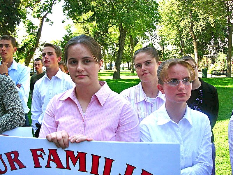 Teens raised in plural-marriage families take part in a pro-polygamy demonstration in Salt Lake City back in 2006.
